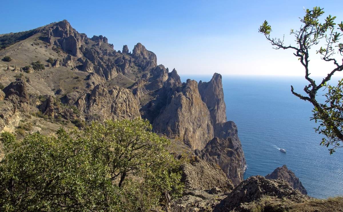 Карадаг. Город Мёртвых.