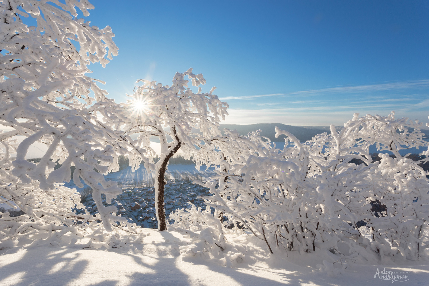 Солнечная зимняя