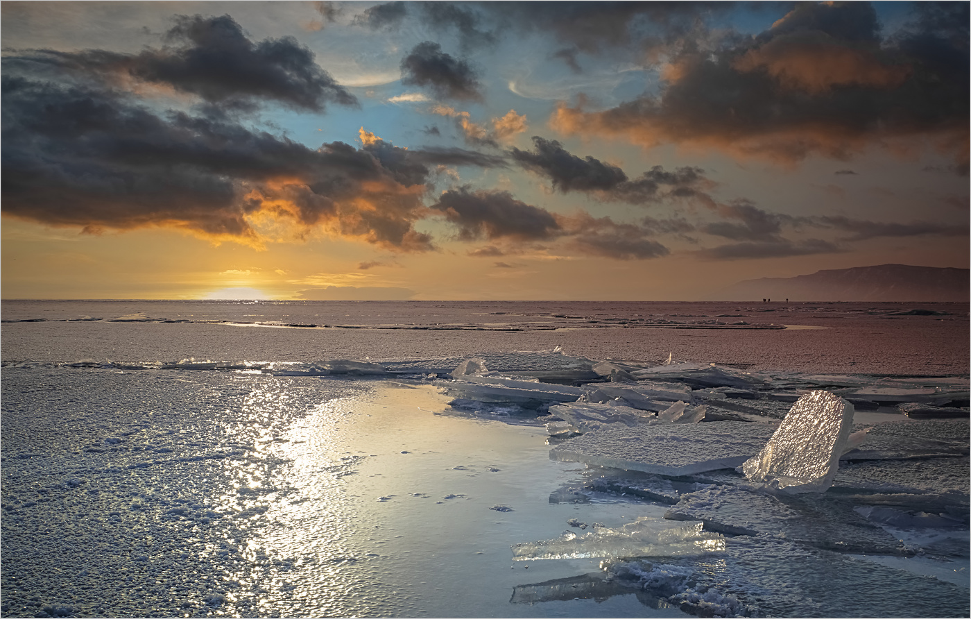 Зимний Байкал