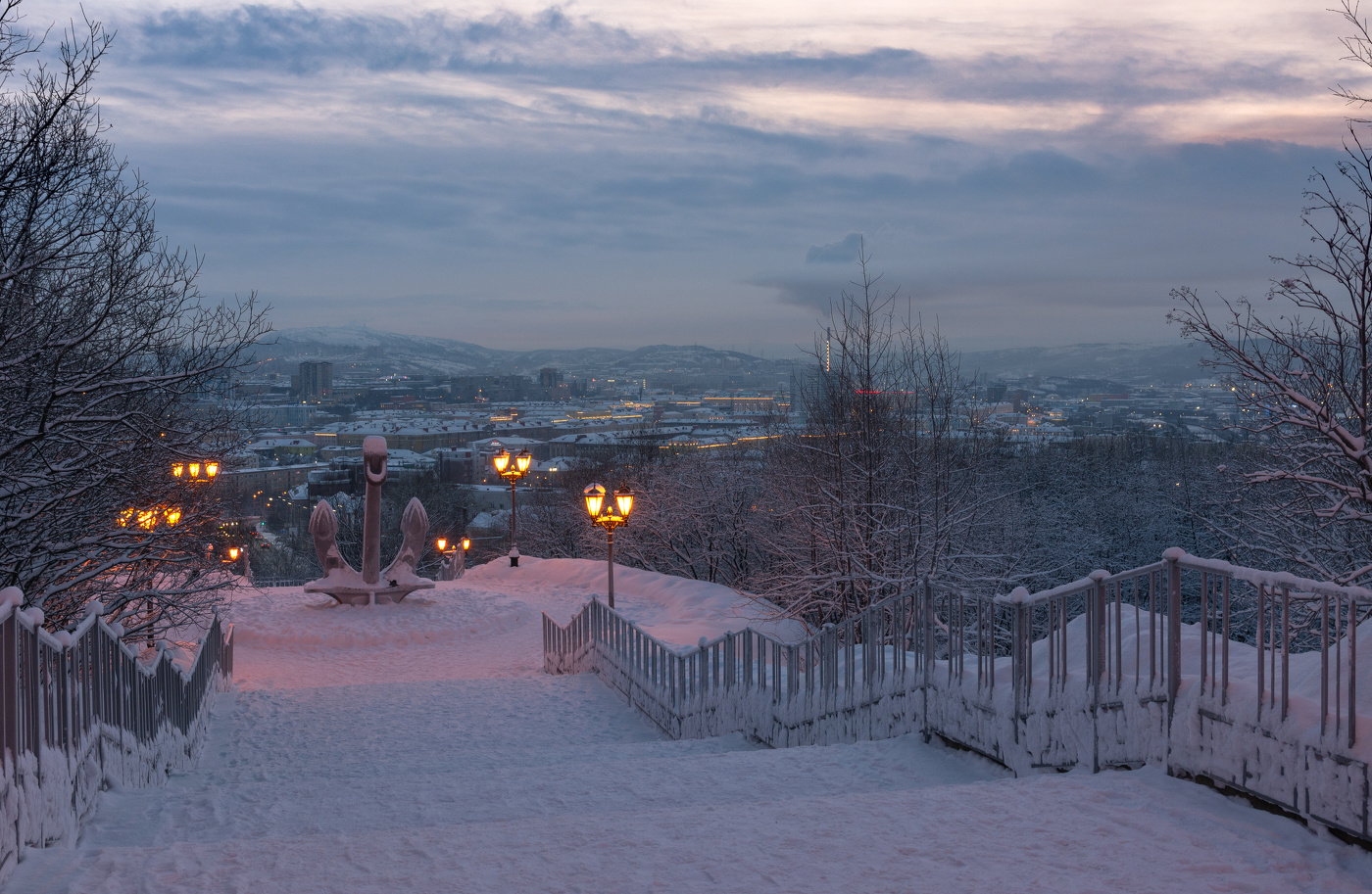 короток зимний день