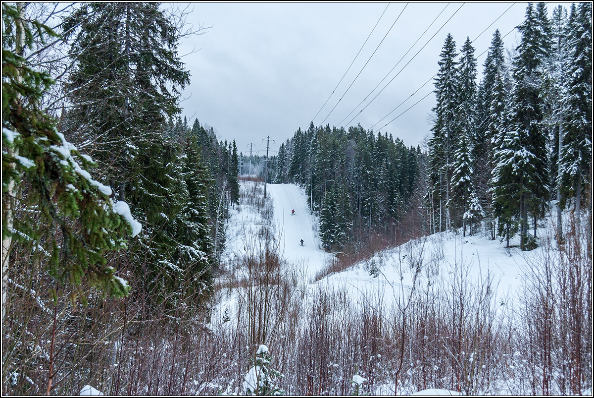 На лыжном стадионе в январе.