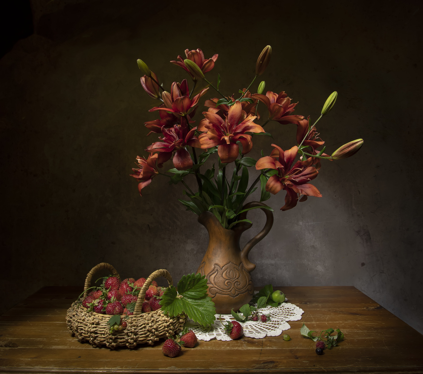 С клубничкой...