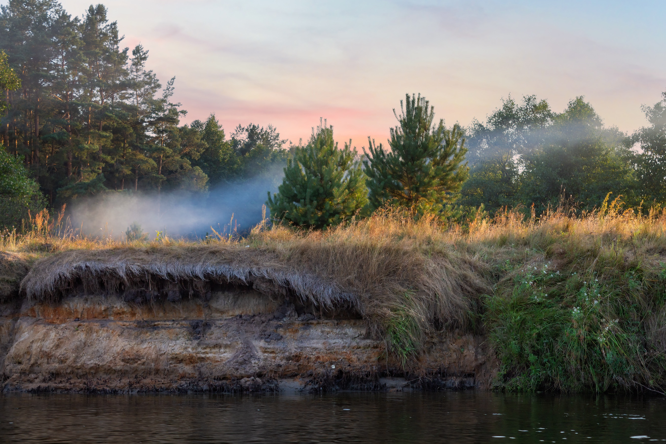 Вечерело на берегу