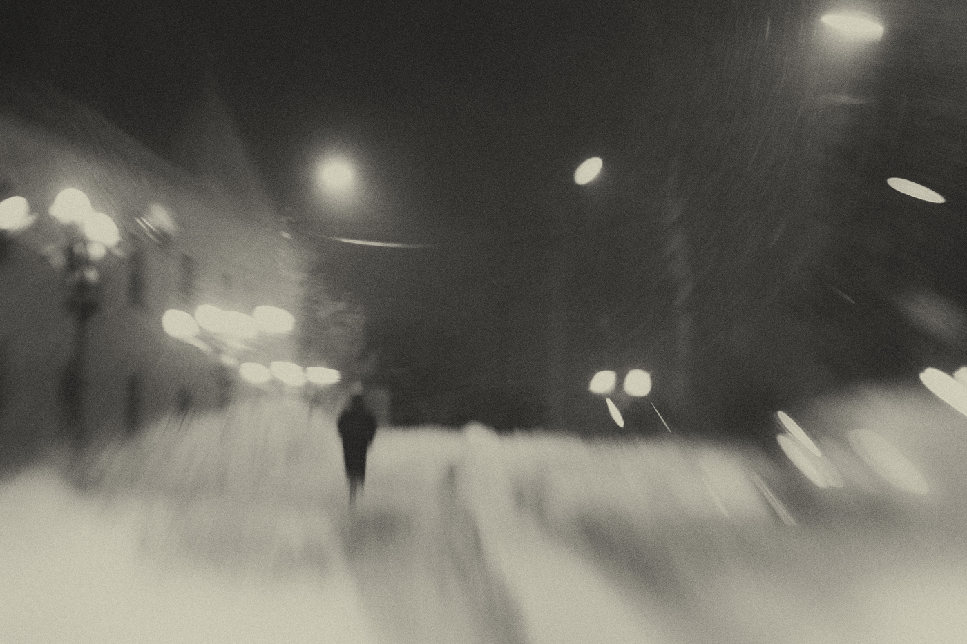 Опять метель