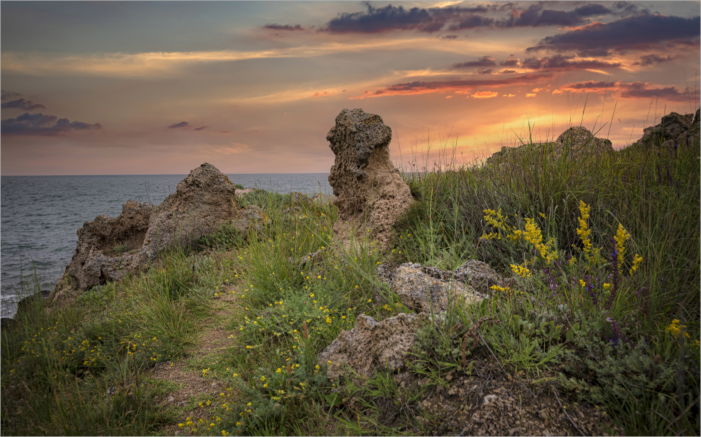 Вечер на Азове