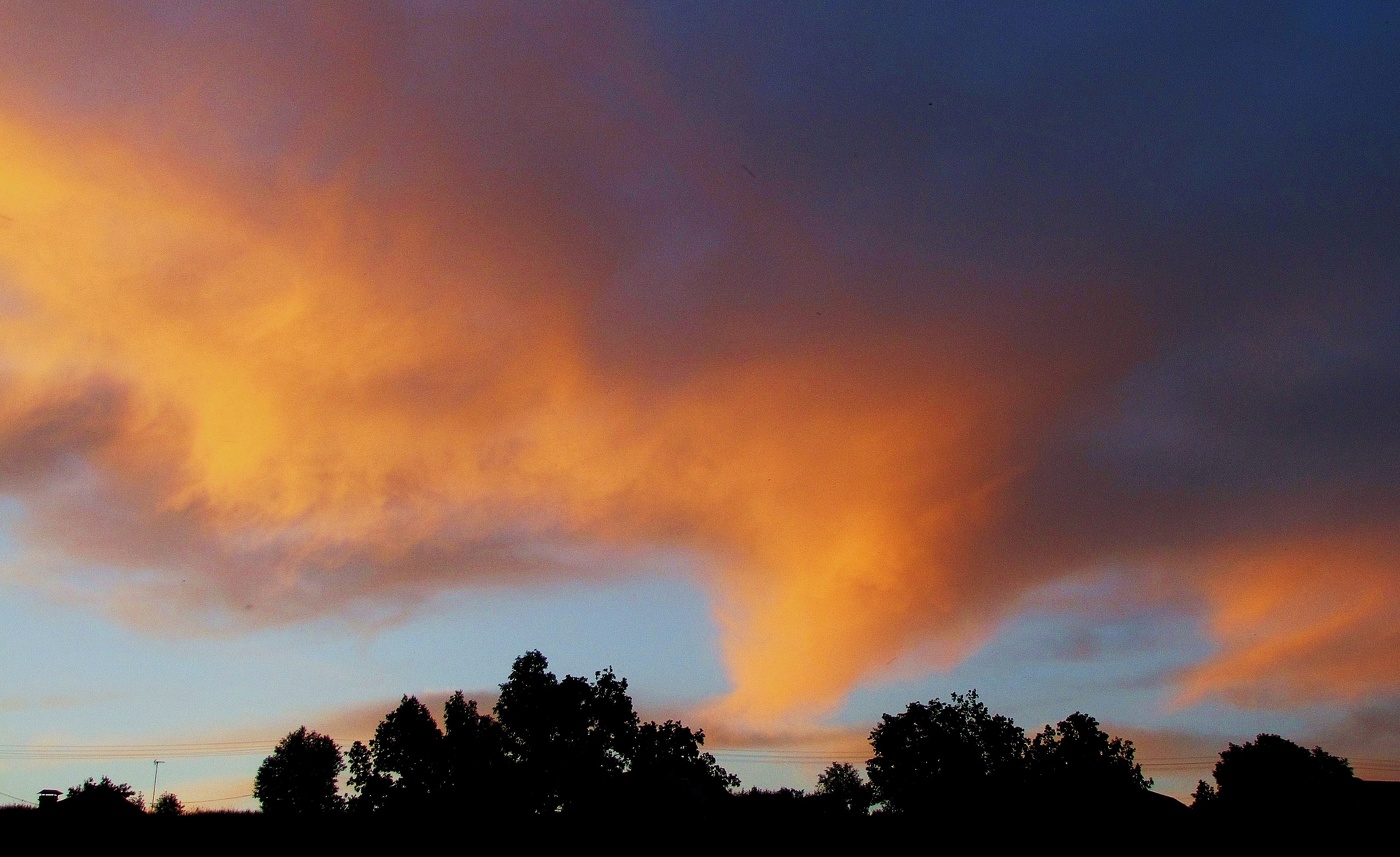 Грозное небо!