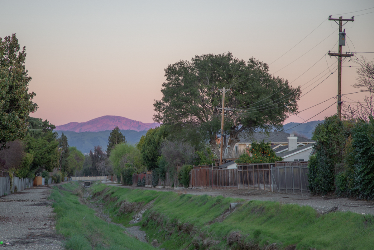 За околицей. Февраль.