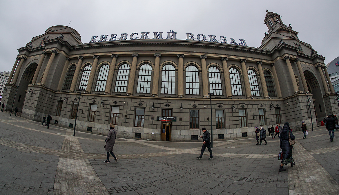 все уехали...