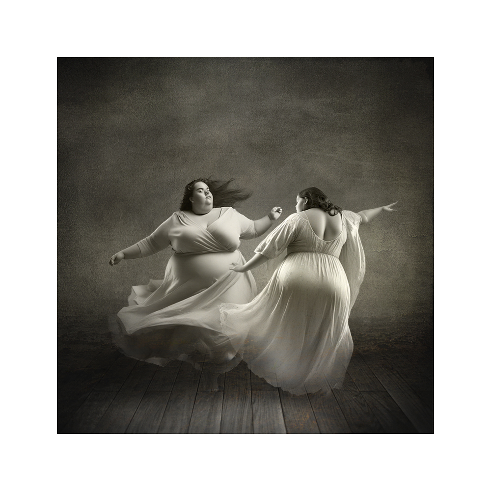 танцующие в ночи