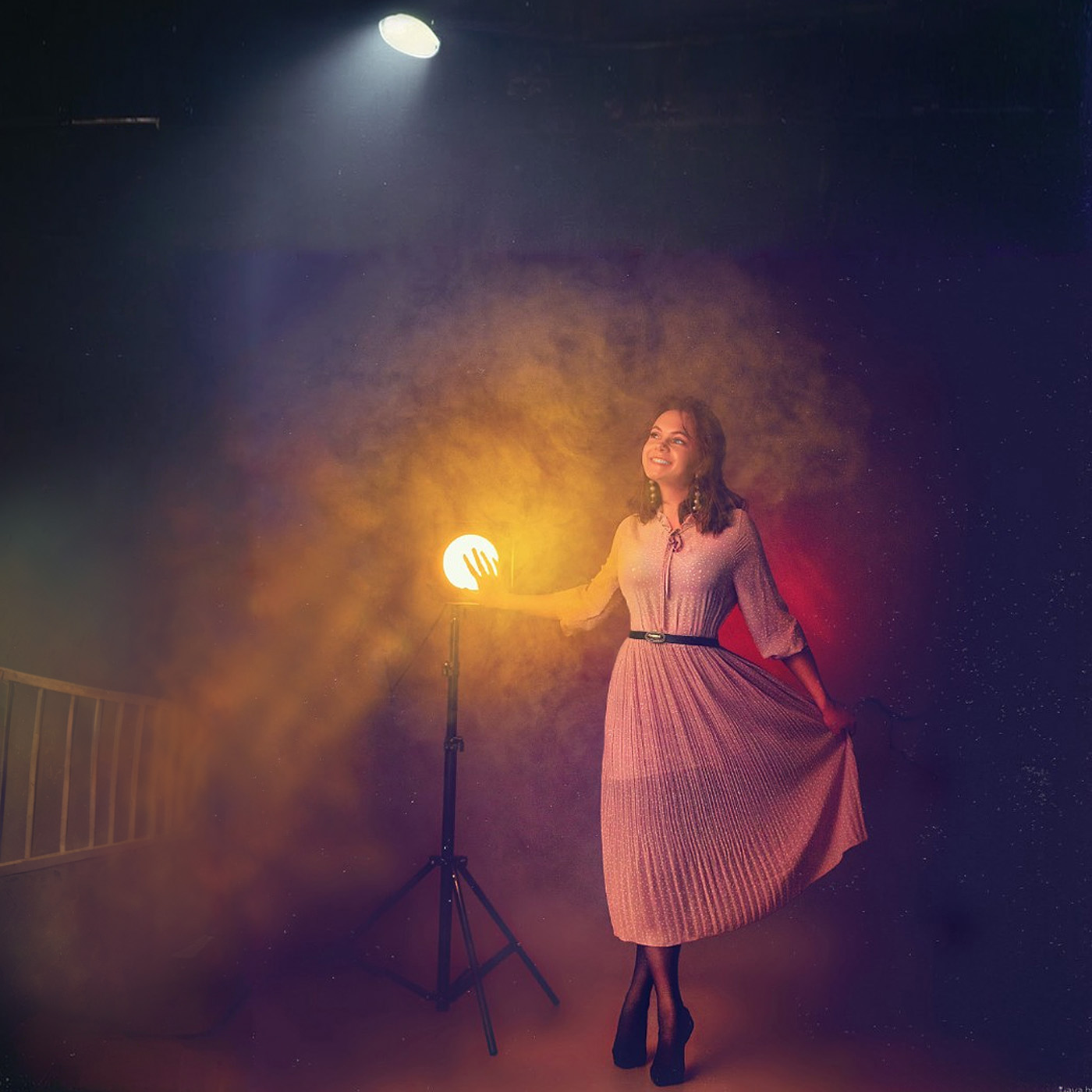 Портрет девушки в студии.