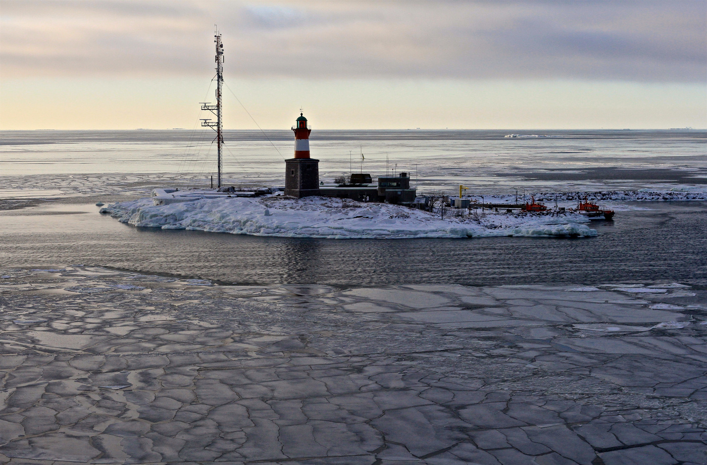 Хармая (фин. Harmaja)