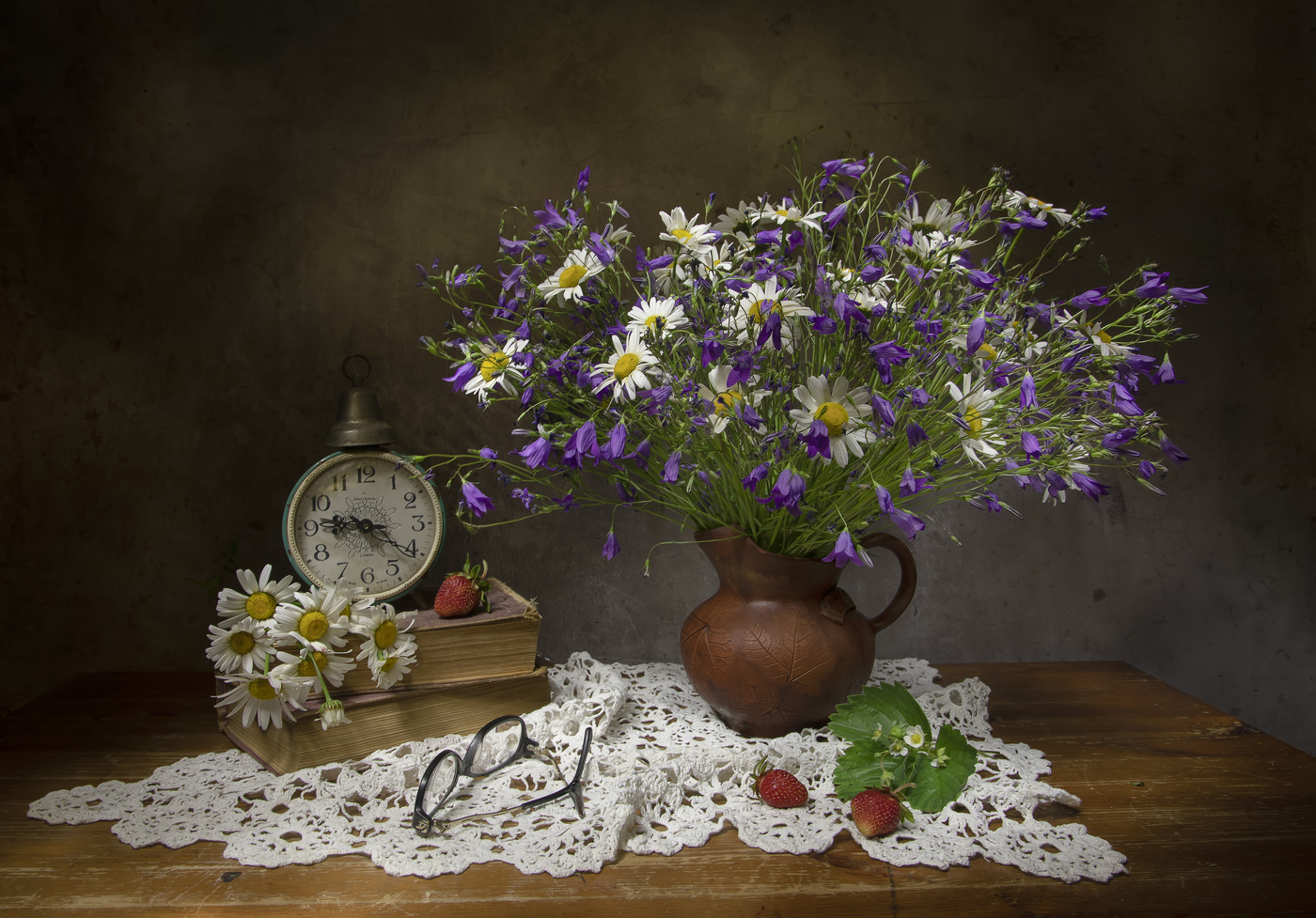 Динь...дон...лета перезвон...