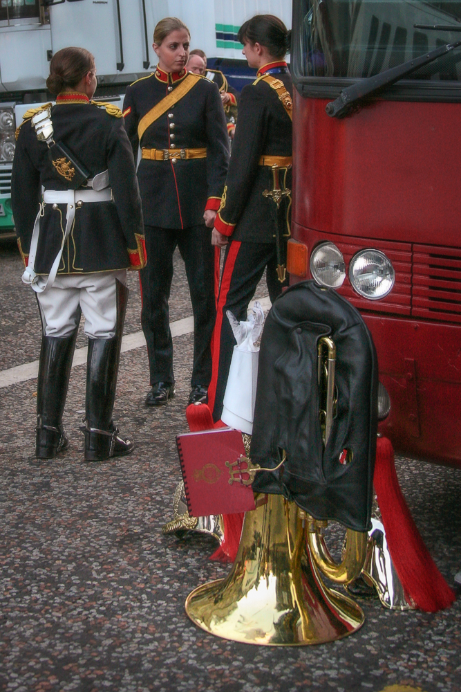 Оттрубили ... не отбарабанили