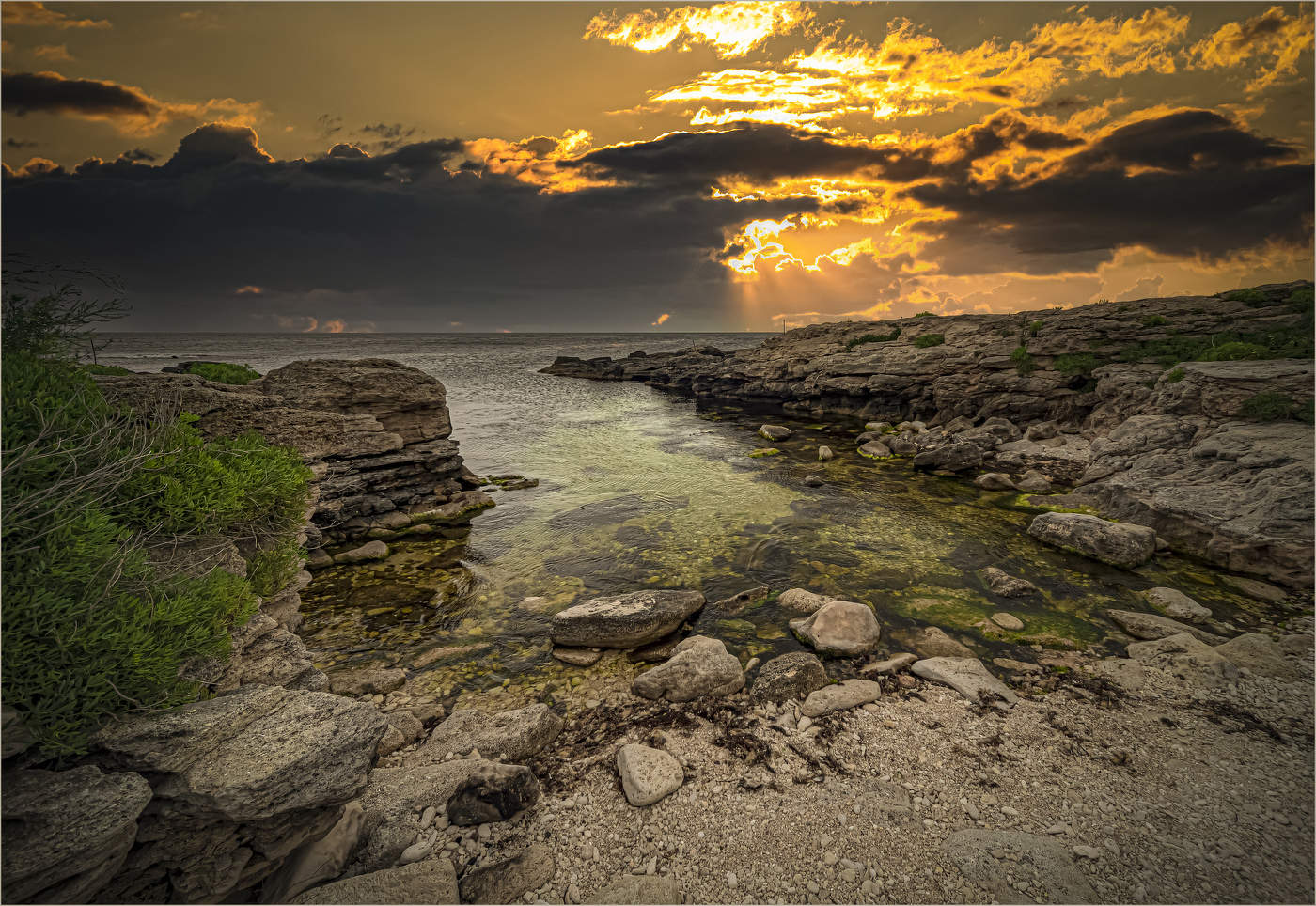 Крымский берег