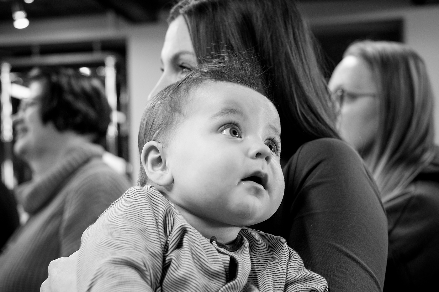 На выставке...