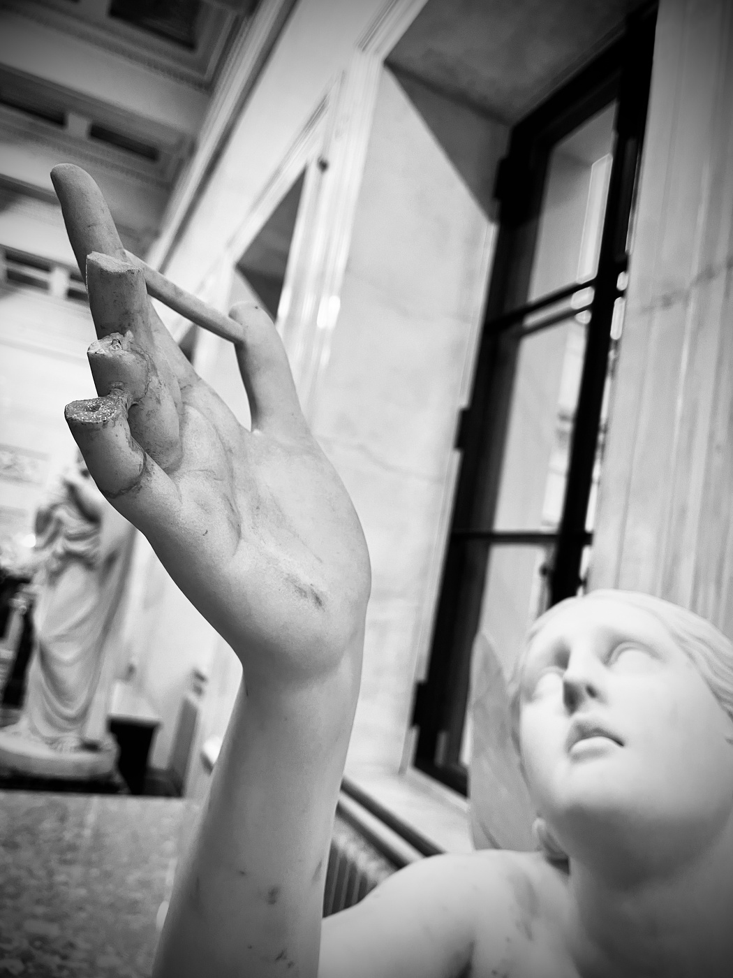 Очень больно