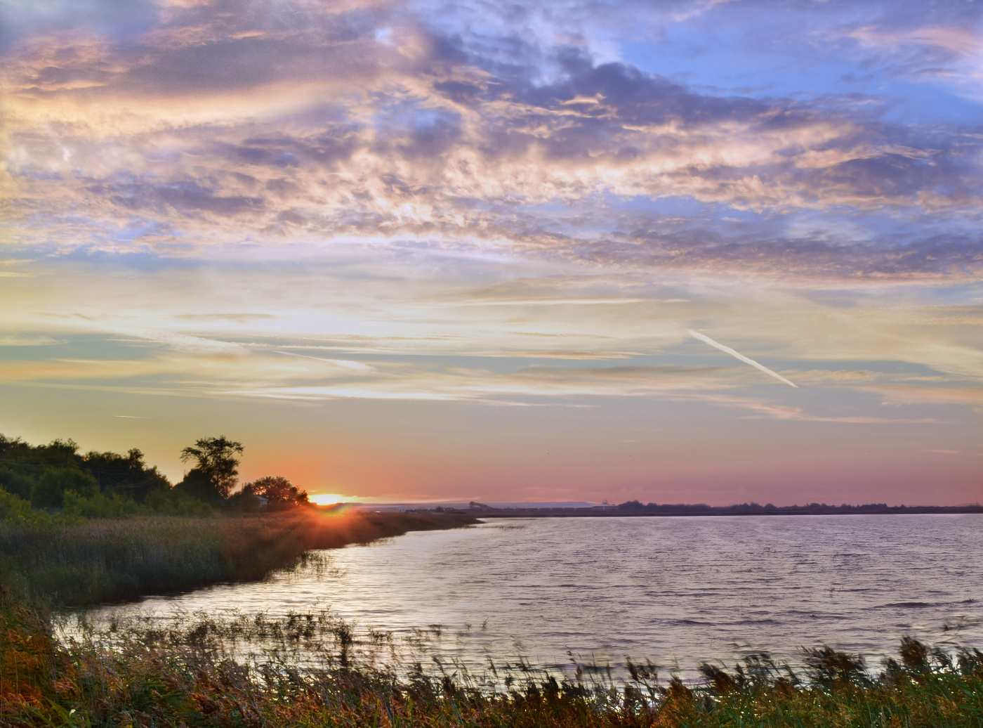 Рассвет на озере Узункуль