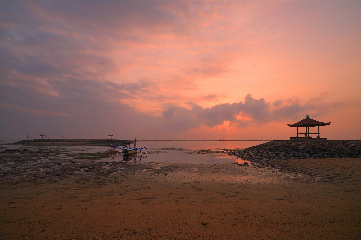 Розовое утро