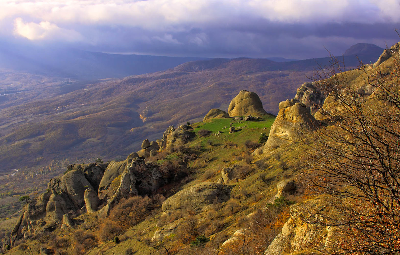Лунная (Солнечная) поляна