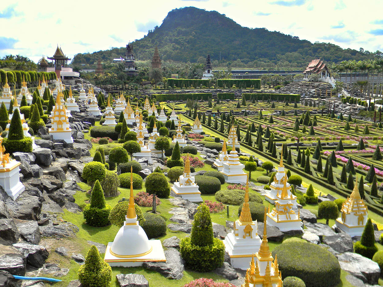 Английский парк в Нонг Нуч