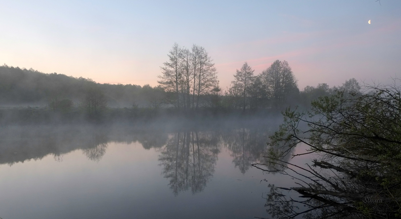 На восходе.