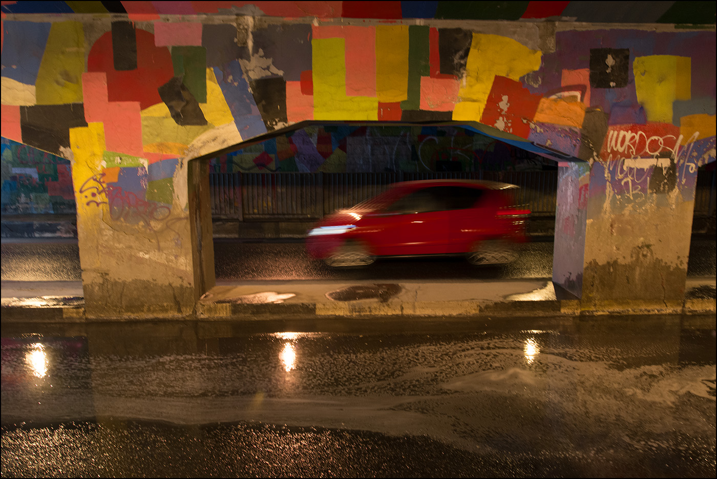 маленькое цветное с лужом и хечбекой