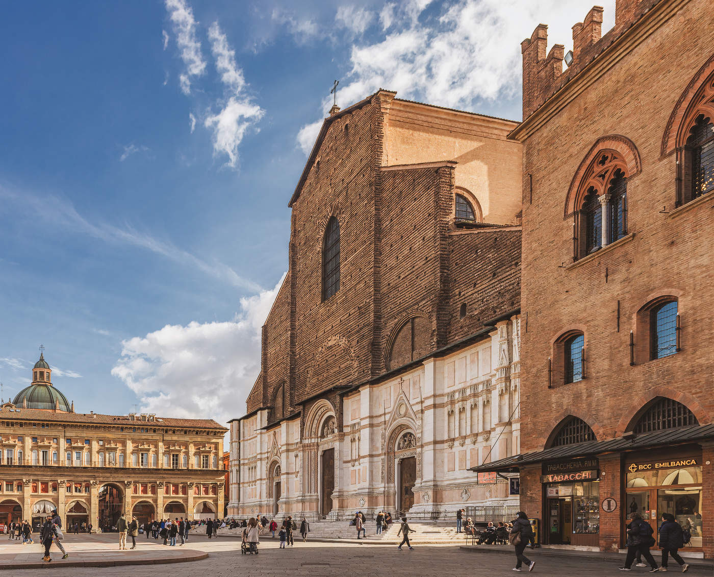 Базилика Сан-Петронио
