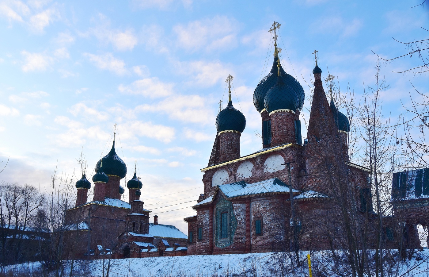 Храмовый комплекс в Коровниках.
