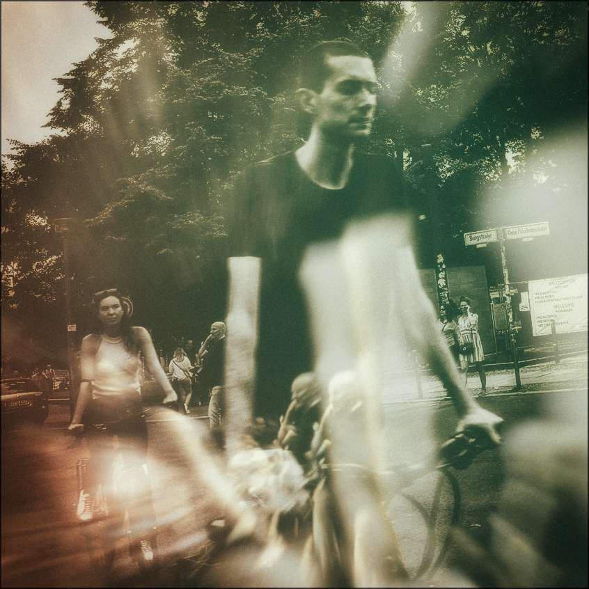 "Загнанных лошадей пристреливают, не правда ли ?"..