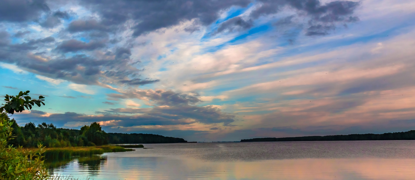 Над озером.