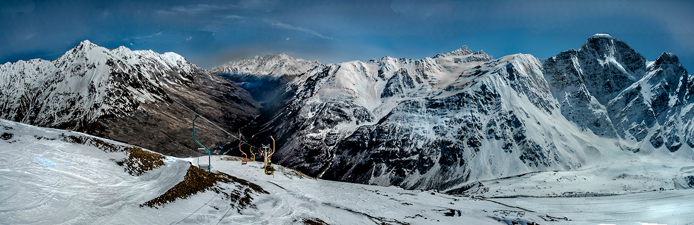 Панорама гор.