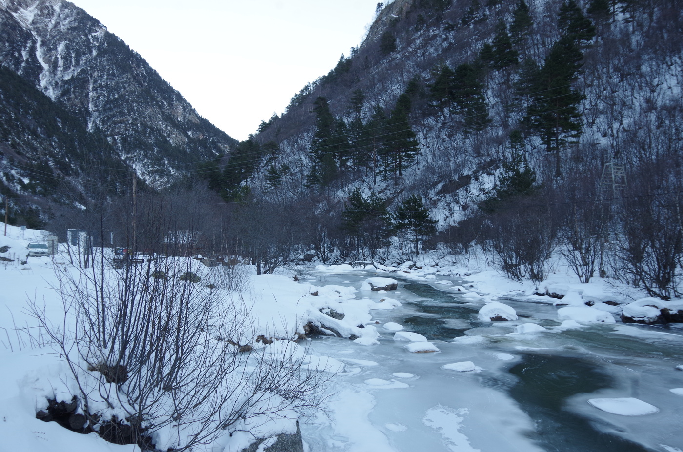 Не замерзла.