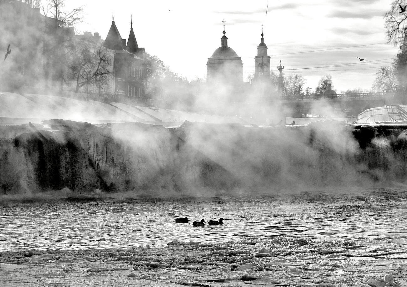 Пелена тумана накрыла город