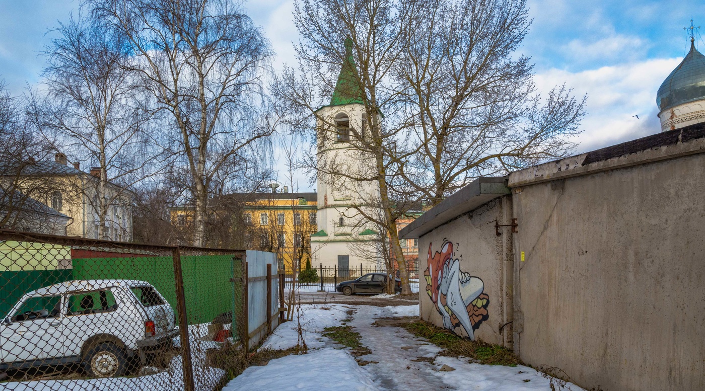весна на улочках старого Новгорода