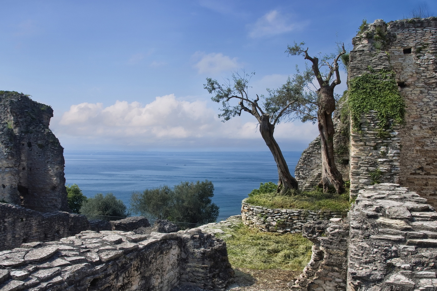 Гроты Катулла