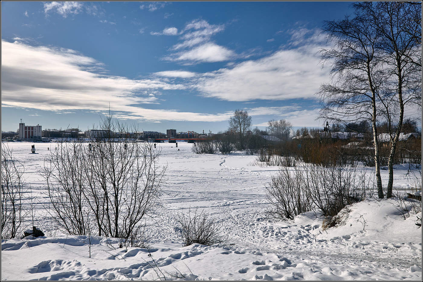 Апрель на Северной Двине.