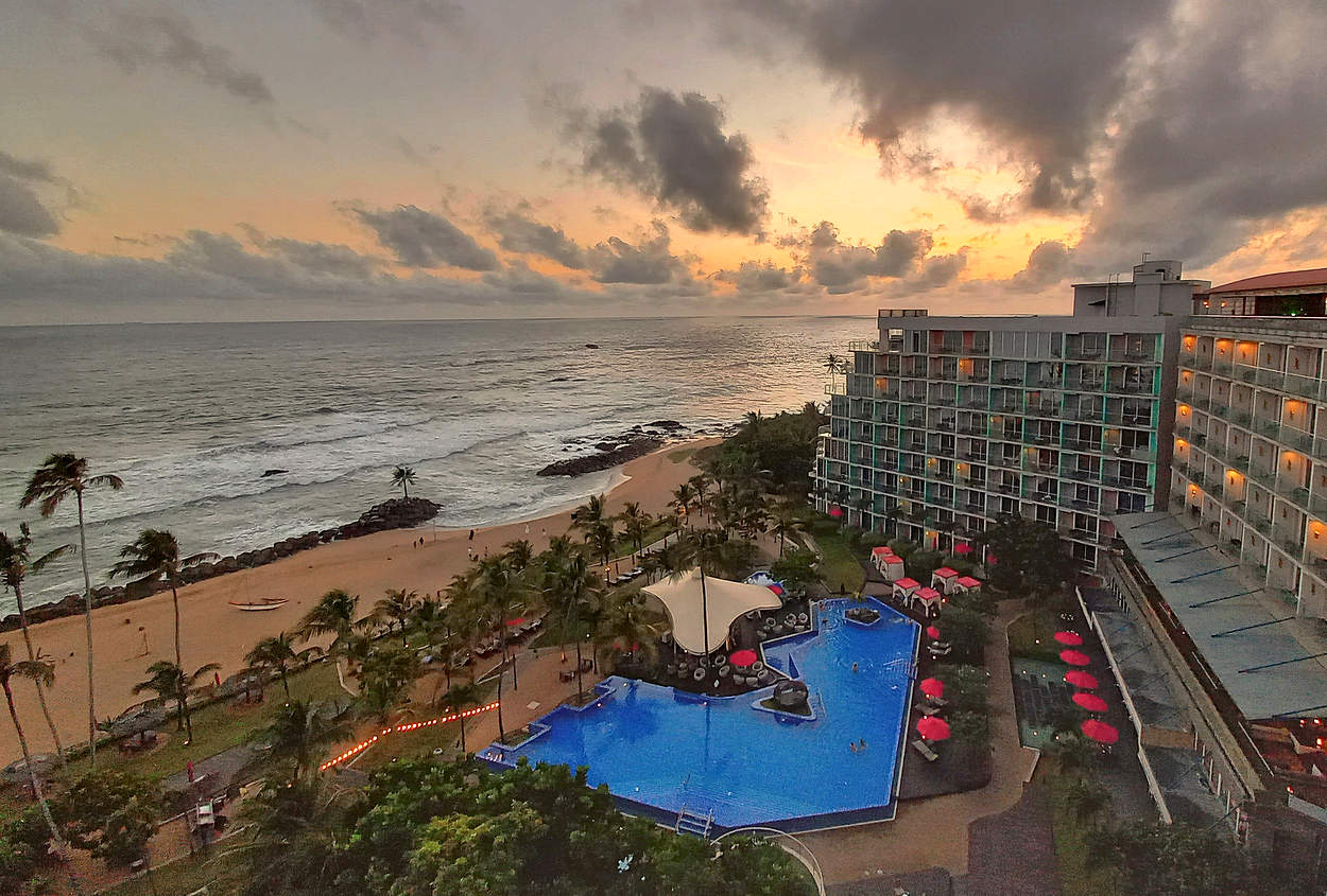 Вечерний релакс на море