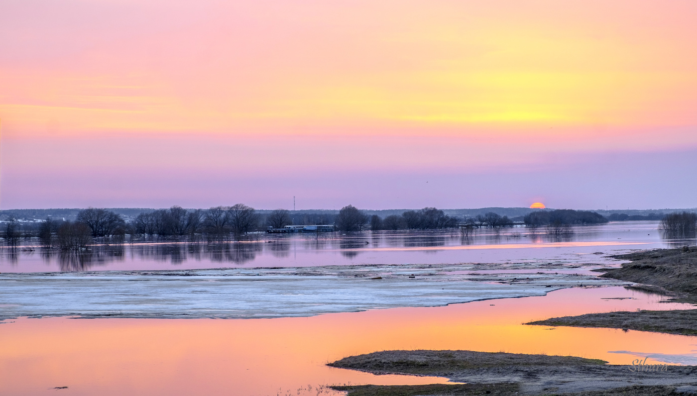 Весна на Оке.
