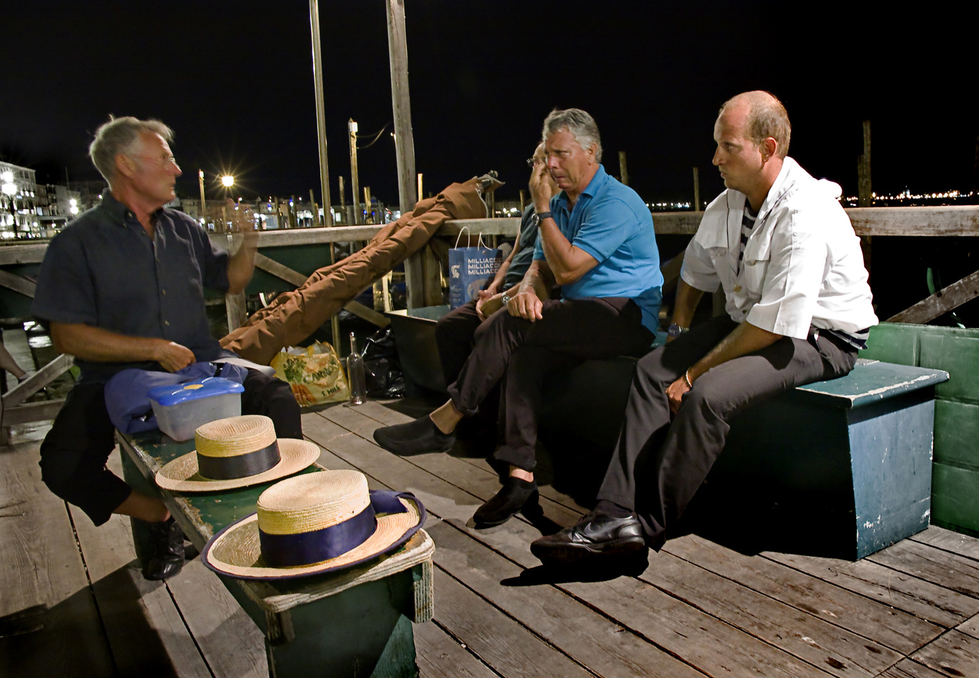 Художник Перов. Картина "Гондольеры на привале"