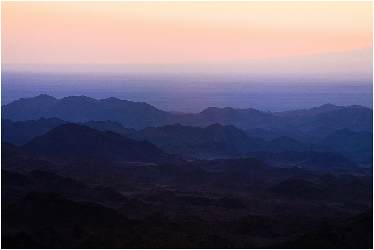 Секунда до рассвета.