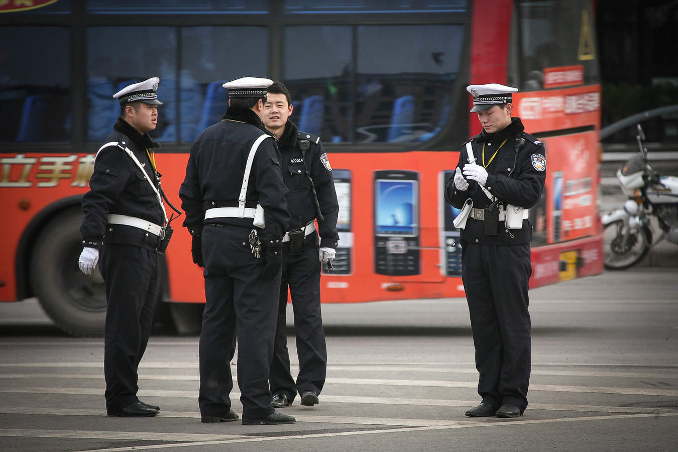 "Если кто-то кое-где ...