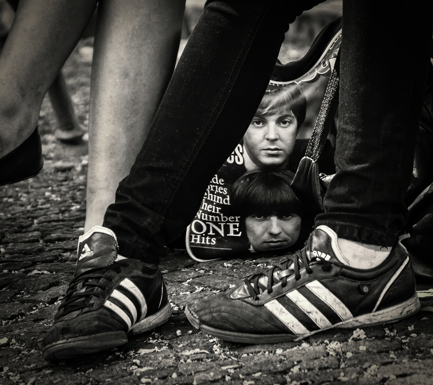 Ноги и люди)))