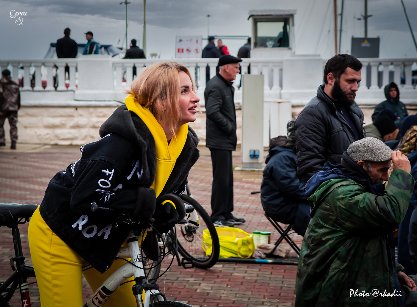 Ты pыбачка, я pыбак.