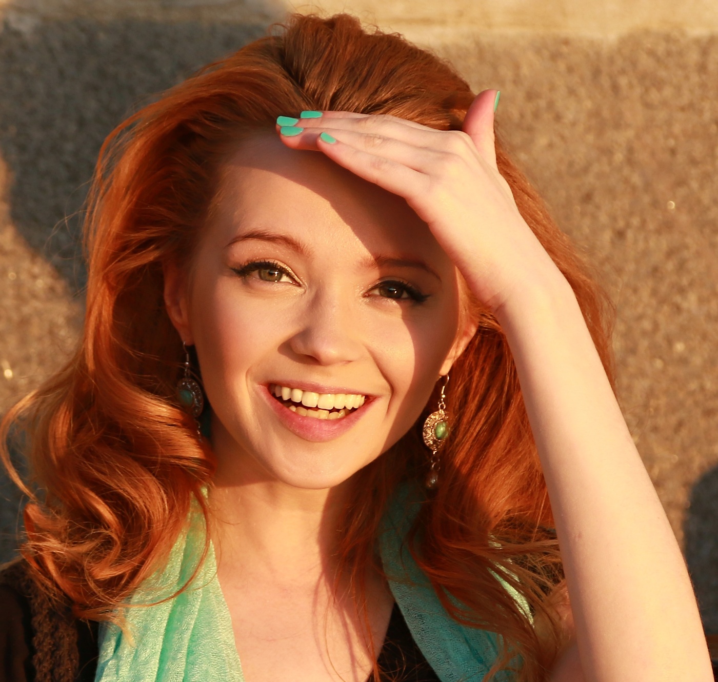 Портрет с танцев на закате.