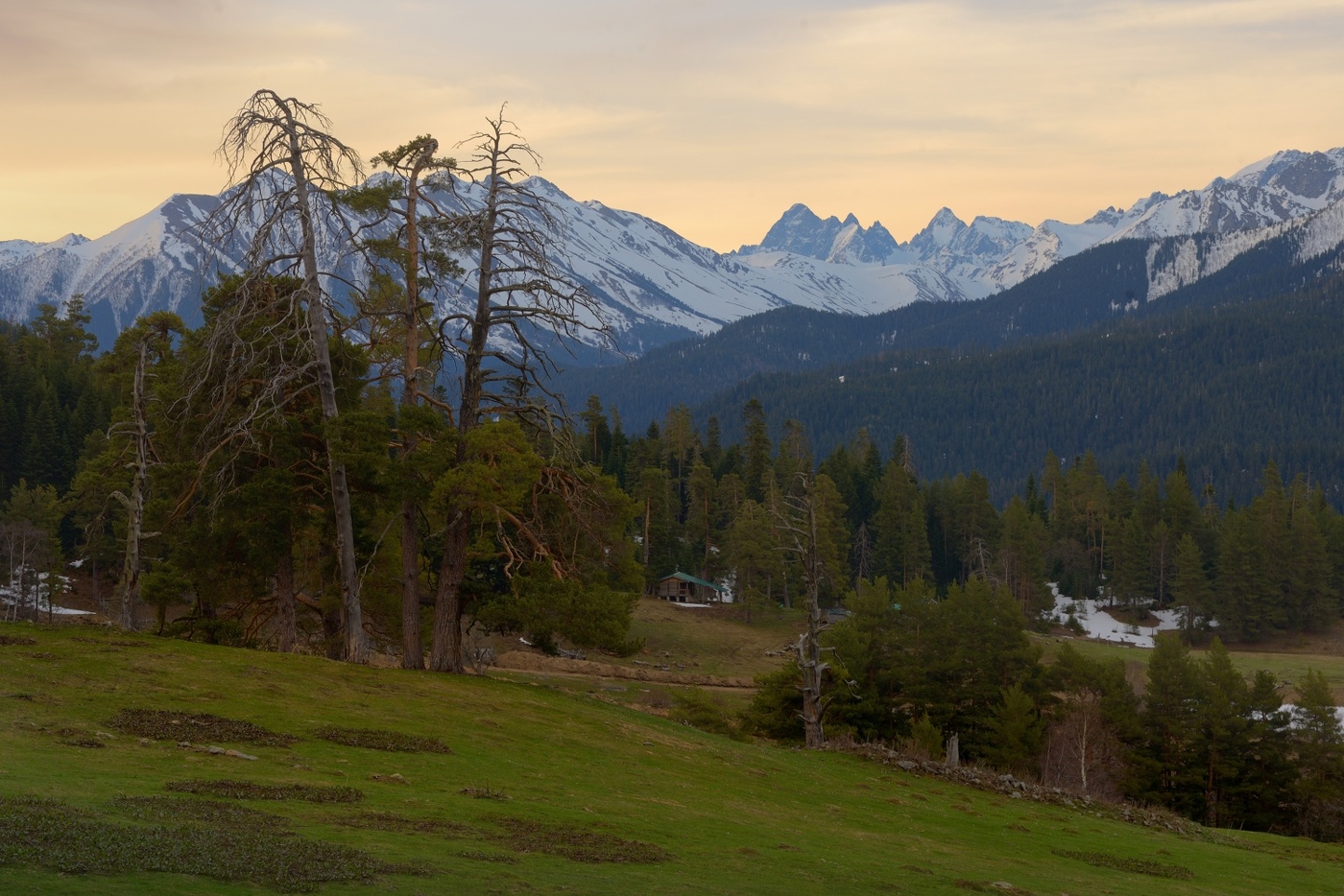 Рассвет в горах