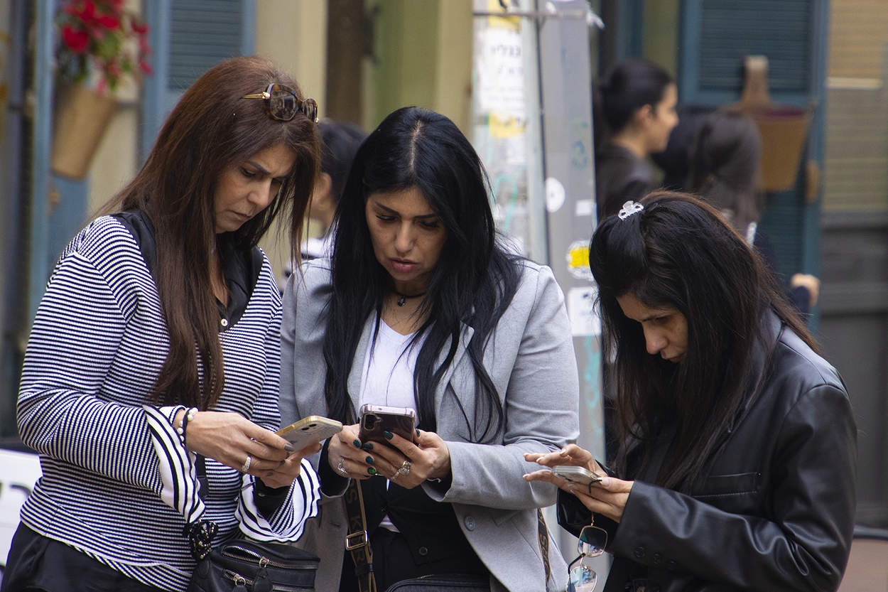 Встреча подружек