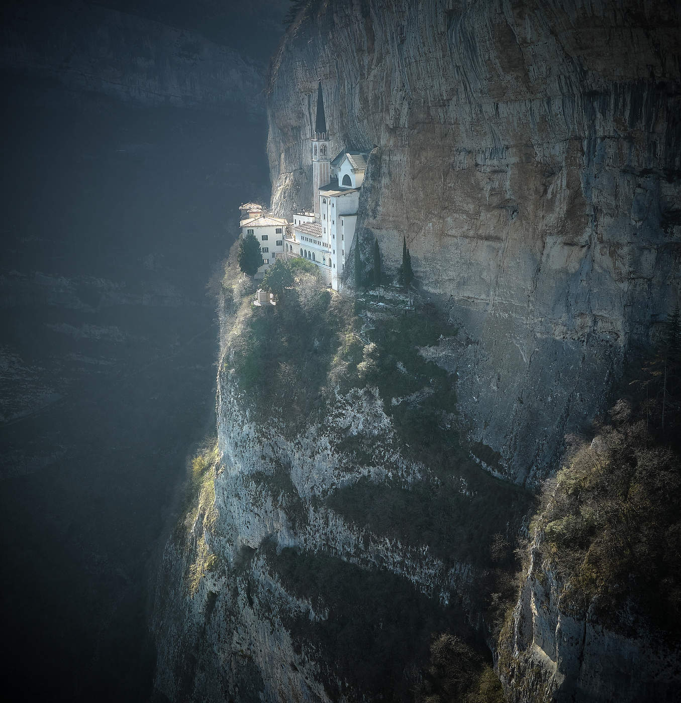 Santuario Madonna della Corona