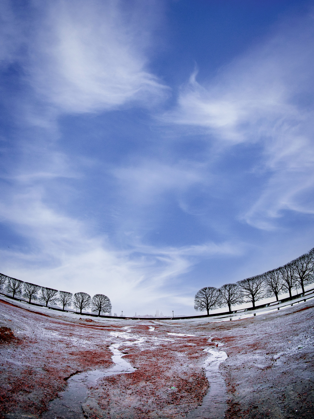 Синее и красное