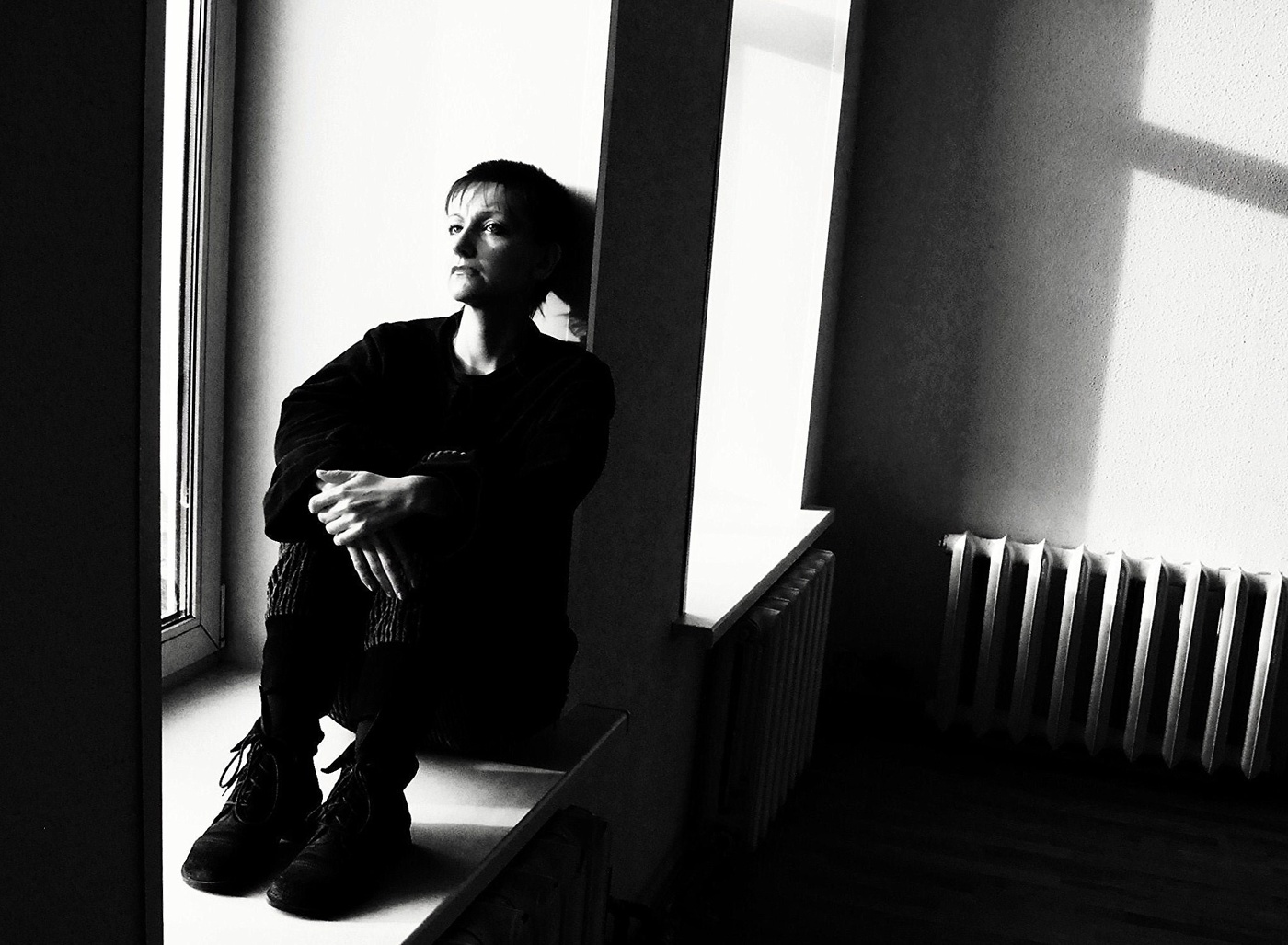 "А напоследок я скажу: "Прощай, любить не обязуйся ..."