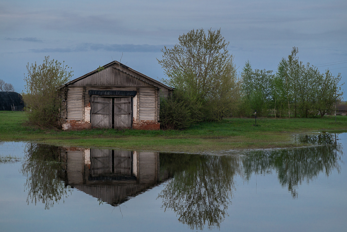 Сельский склад...